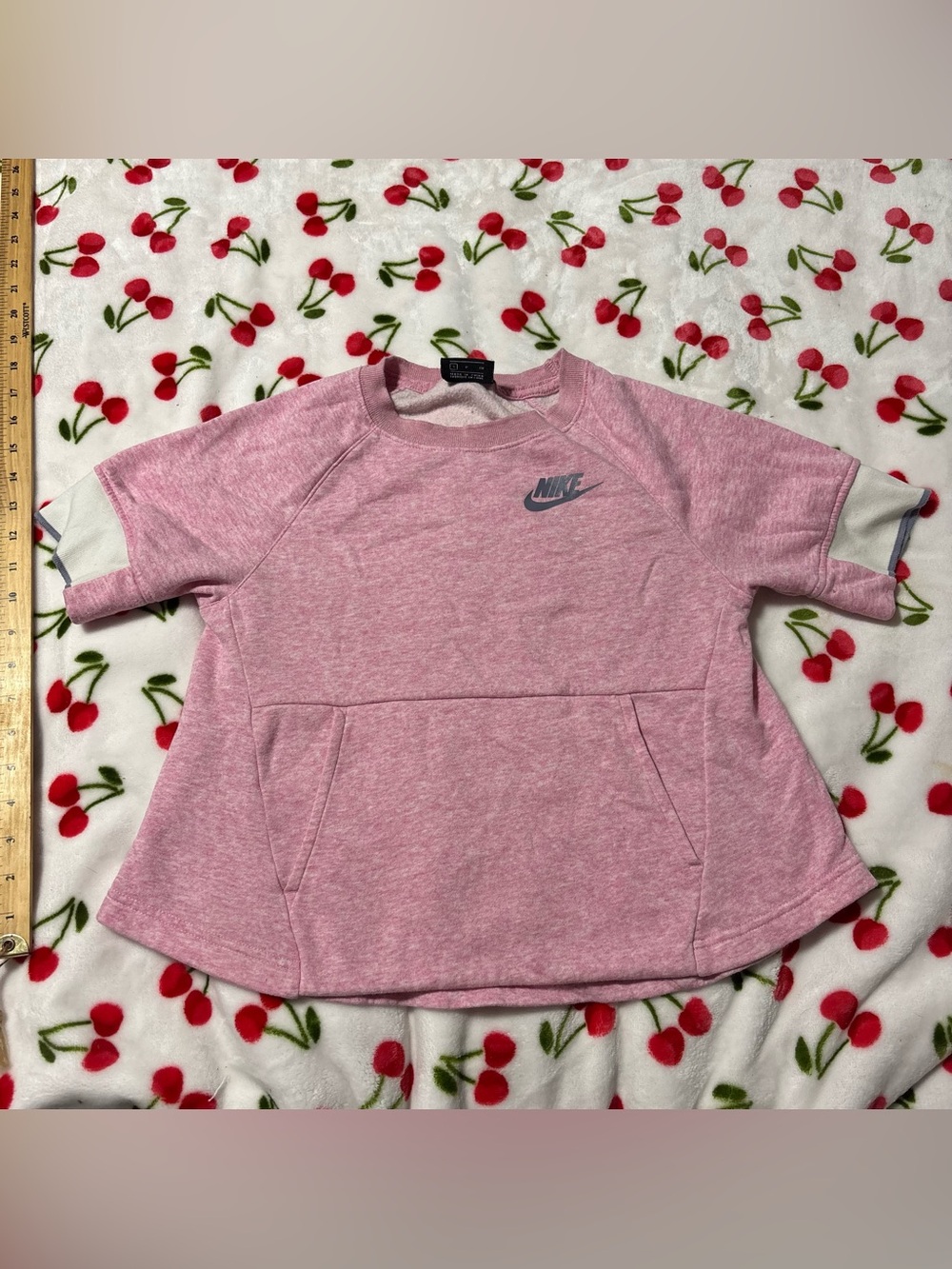 Nike Pink Heather Short-Sleeve Pullover Tee with Front Pocket